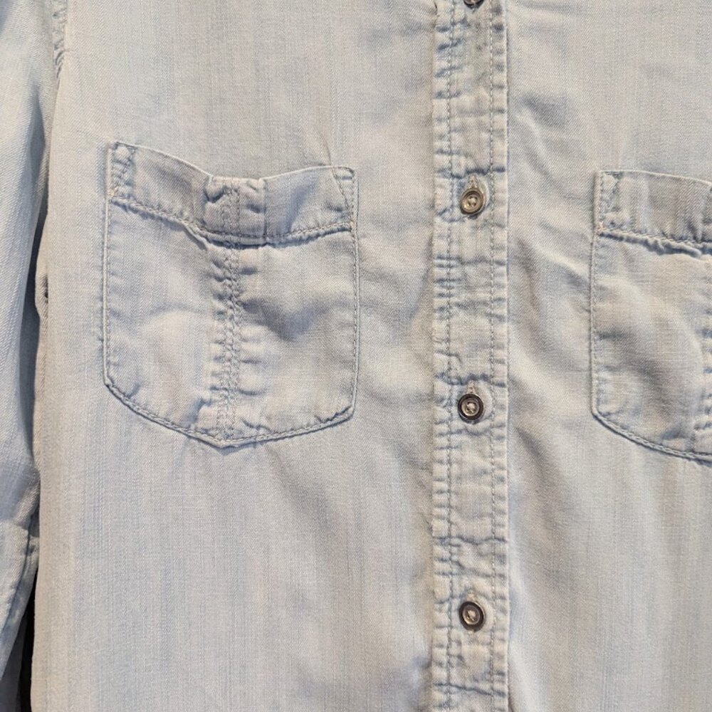 Banana Republic * Denim Button-Up Top *  Women’s Size Small - Picture 2 of 6